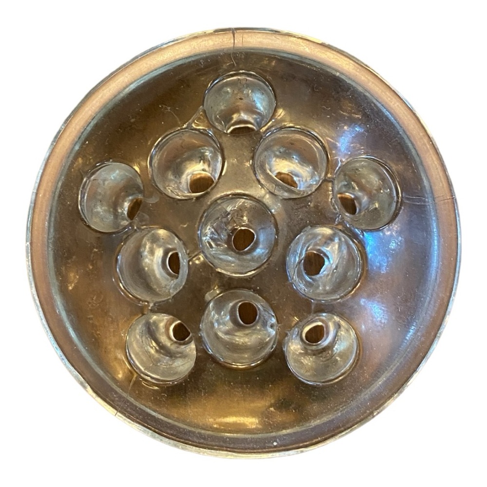 Vintage glass flower frog for flower arranging. - Picture 2 of 4